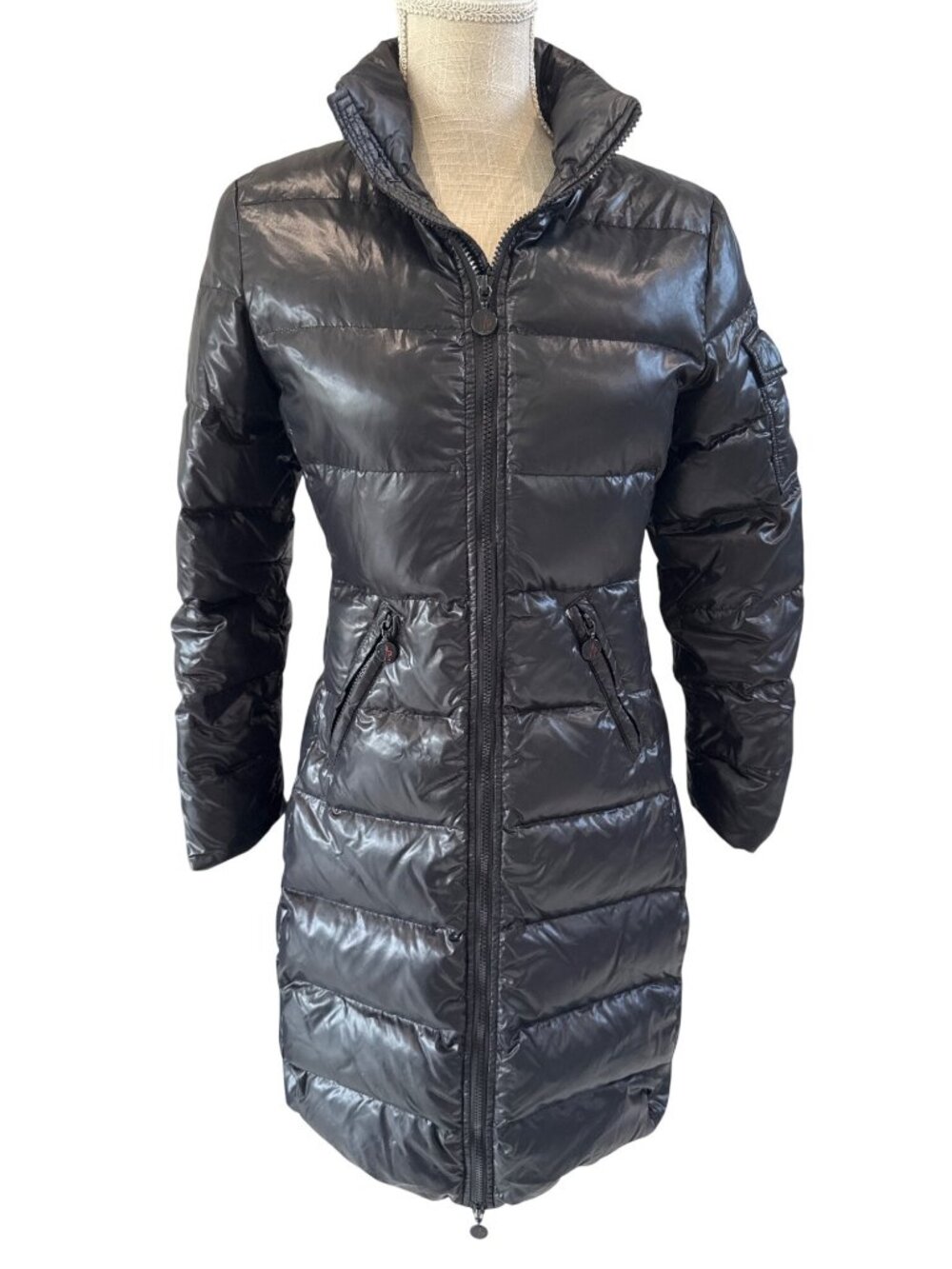 Moncler Moka Black Puffer Long Coat With Zipper Pockets & Logo Patch Womens S